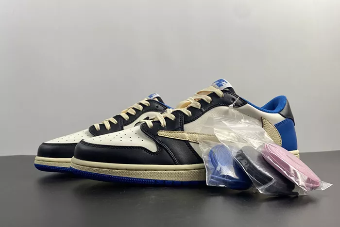 Travis Scott x Fragment x Air Jordan 1 Low OG DM7866-140